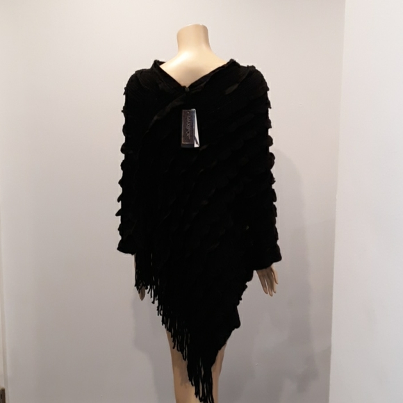 Max Sport black fringe poncho sweater One Size NWT - Picture 4 of 8